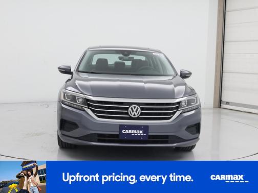 Gray 2022 Volkswagen Passat SE