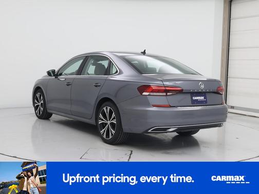 Gray 2022 Volkswagen Passat SE