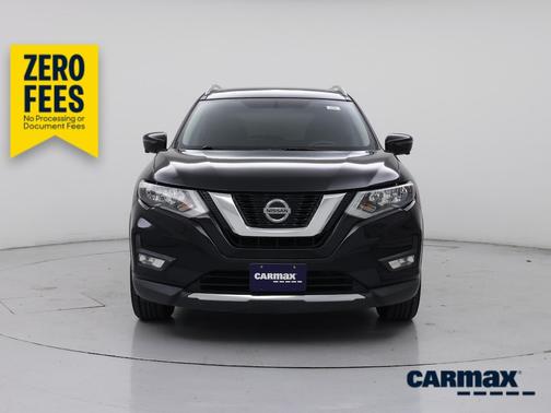 Black 2018 Nissan Rogue SV