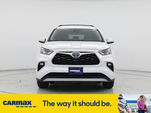 2022 Toyota Highlander Hybrid LE