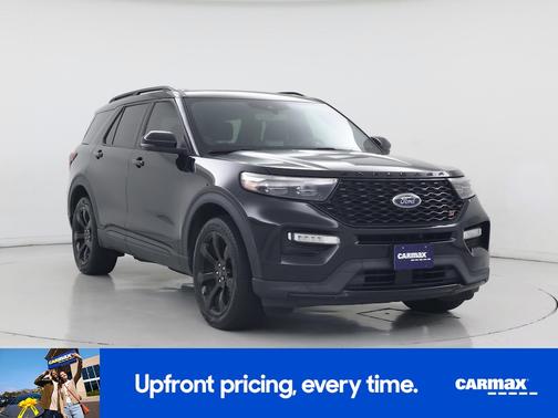 Black 2021 Ford Explorer ST