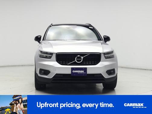 Silver 2019 Volvo XC40 T5 R-Design