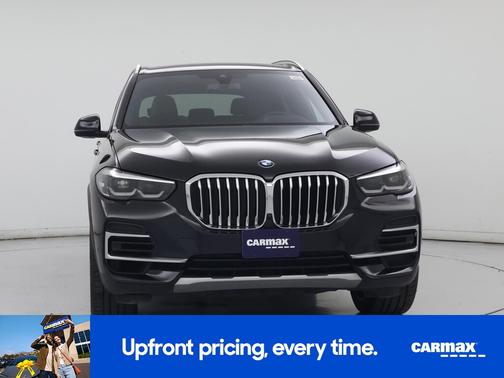 Black 2022 BMW X5 sDrive40i