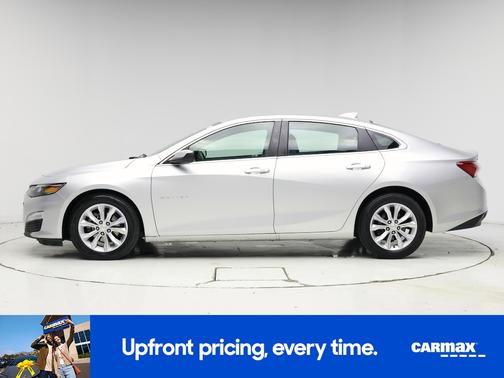 Silver 2019 Chevrolet Malibu LT