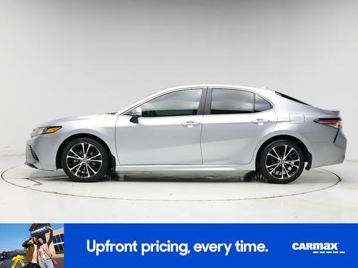 Silver 2020 Toyota Camry SE