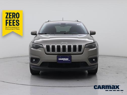 Tan 2019 Jeep Cherokee Latitude