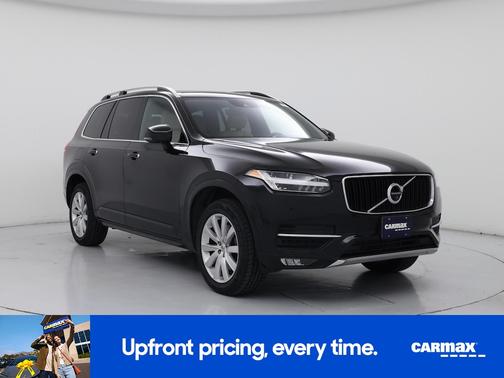2017 Volvo XC90 T6 Momentum