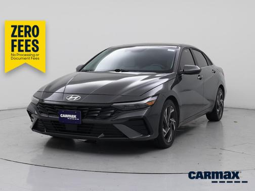 Gray 2025 Hyundai ELANTRA Limited