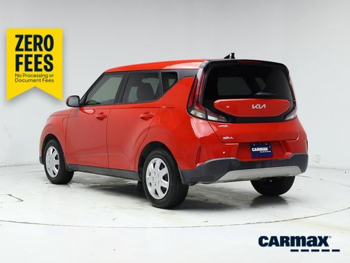 Red 2024 Kia Soul LX