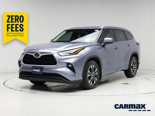 Blue 2023 Toyota Highlander XLE