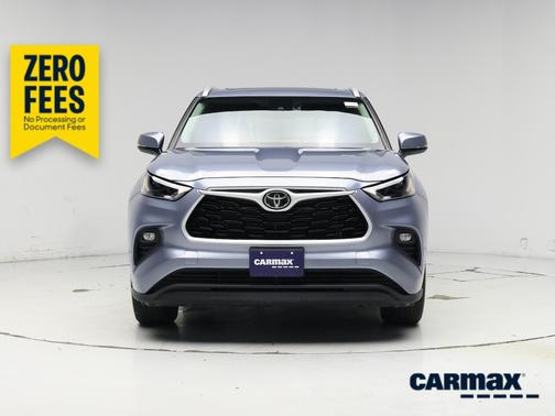 Blue 2023 Toyota Highlander XLE