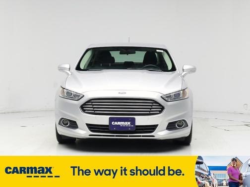 2016 Ford Fusion Hybrid SE