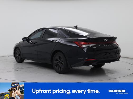 Black 2023 Hyundai ELANTRA SEL