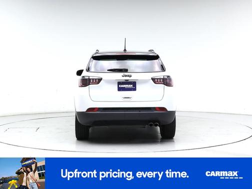 White 2022 Jeep Compass Altitude
