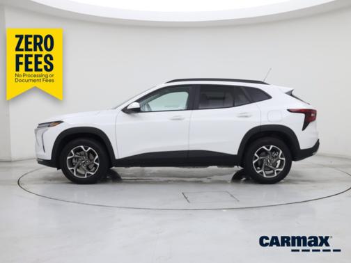 White 2026 Chevrolet Trax LT