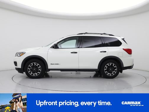 2020 Nissan Pathfinder SL