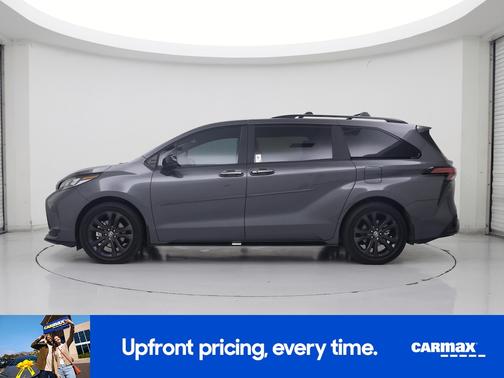 2025 Toyota Sienna XSE