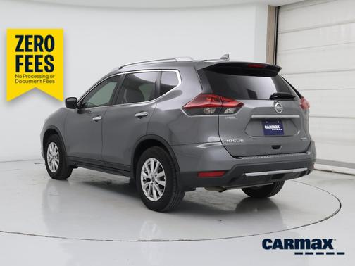 Gray 2019 Nissan Rogue S