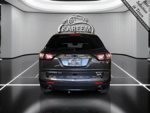 Tungsten Metallic 2017 Chevrolet Traverse Premier