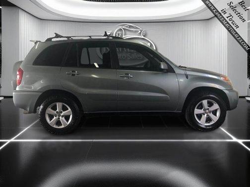 2005 Toyota RAV4 Base