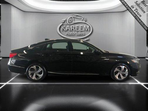 Crystal Black Pearl 2020 Honda Accord EX 1.5T