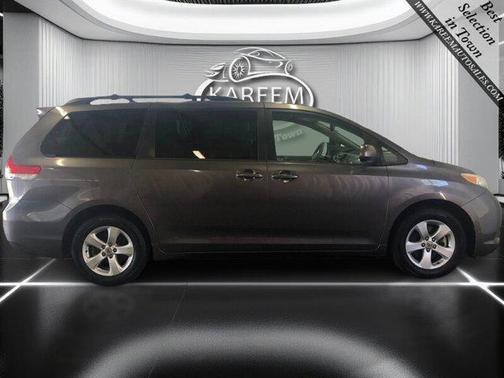 2013 Toyota Sienna LE