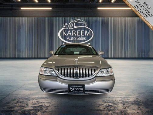 2009 Lincoln Town Car Signature