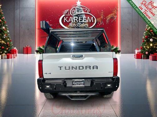 2024 Toyota Tundra Hybrid Capstone