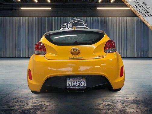 2012 Hyundai Veloster Base