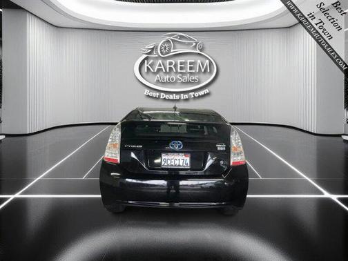 2010 Toyota Prius III