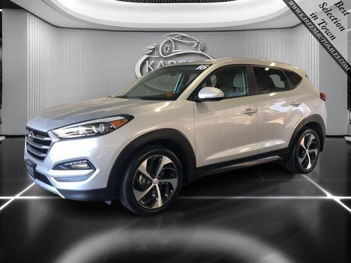 Chromium Silver 2016 Hyundai TUCSON Sport