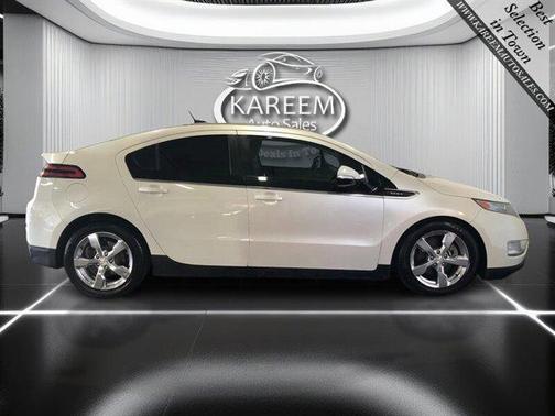 2011 Chevrolet Volt Base