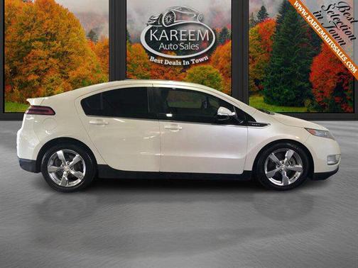 2011 Chevrolet Volt Base