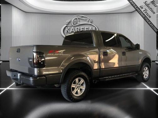 Gray 2004 Ford F-150 FX4 SuperCrew