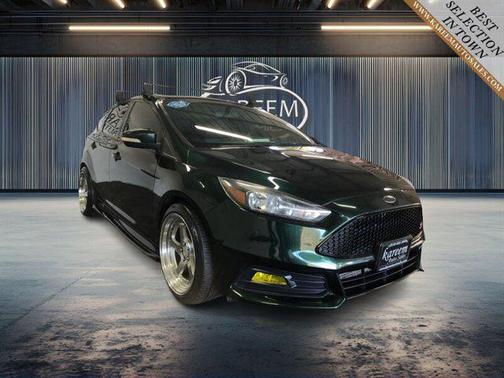 2017 Ford Focus ST Base