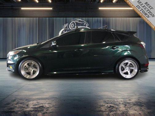 2017 Ford Focus ST Base