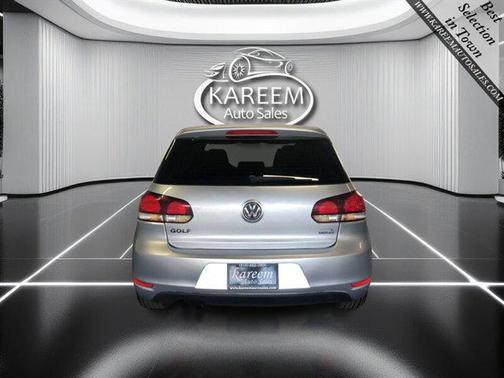 Reflex Silver Metallic 2011 Volkswagen Golf 2.5L