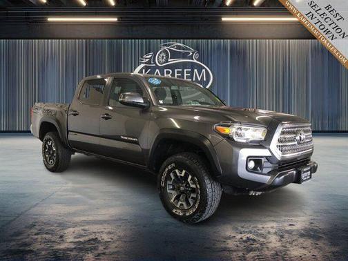 2017 Toyota Tacoma SR