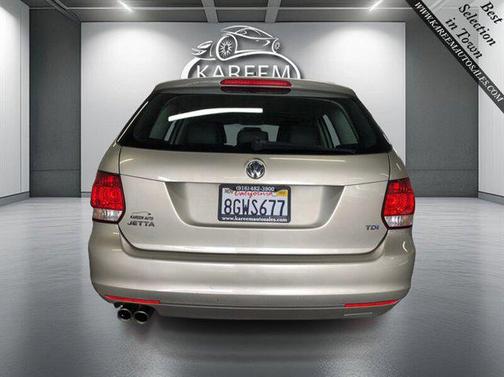 2013 Volkswagen Jetta SportWagen TDI