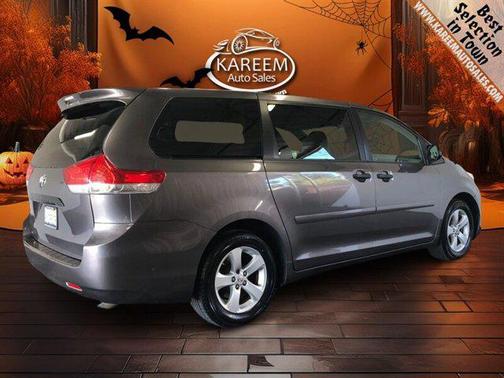 2013 Toyota Sienna SE