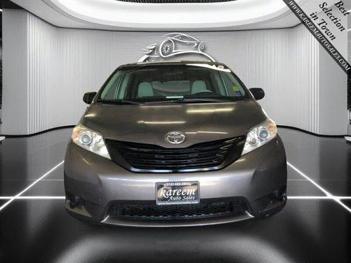 2013 Toyota Sienna SE