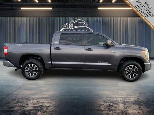2014 Toyota Tundra SR5