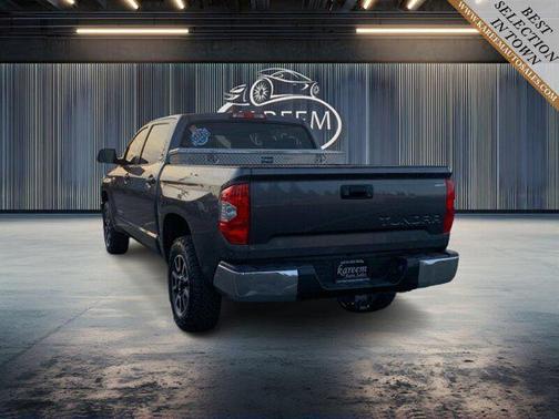 2014 Toyota Tundra SR5