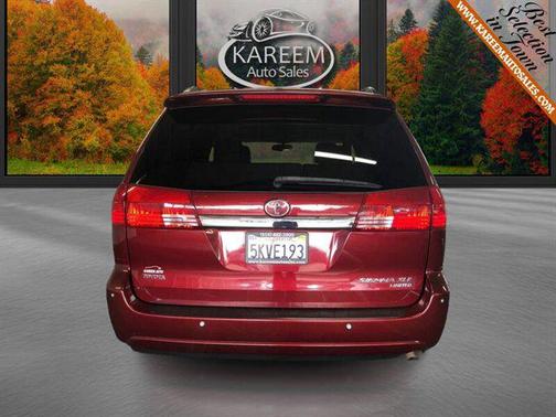 2004 Toyota Sienna XLE Limited