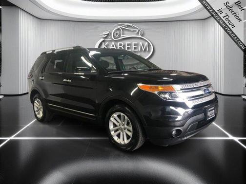 Tuxedo Black Metallic 2015 Ford Explorer XLT