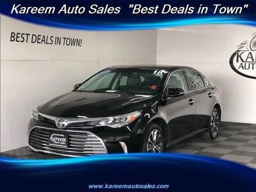Photo 1 of 26 of 2018 Toyota Avalon XLE