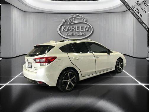 Crystal White Pearl 2020 Subaru Impreza Premium 5-Door