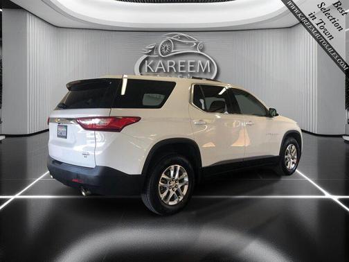 Summit White 2018 Chevrolet Traverse LT Cloth