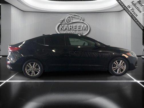 Phantom Black 2018 Hyundai ELANTRA SEL
