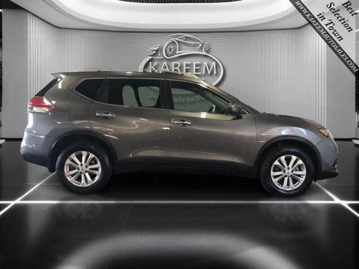Gun Metallic 2016 Nissan Rogue SV
